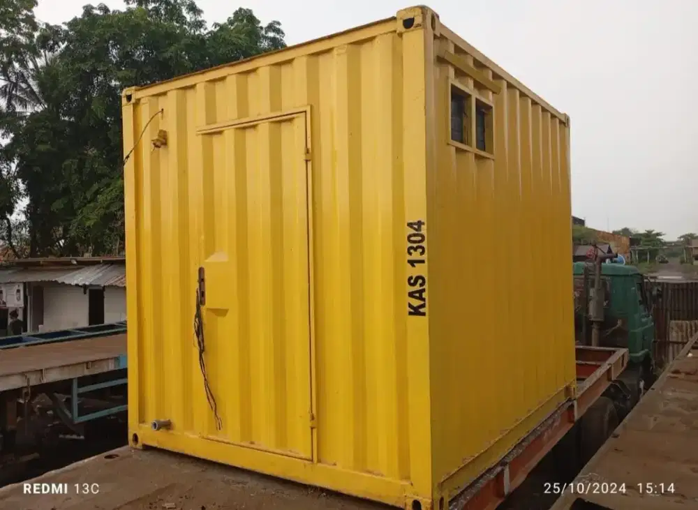 Container Kafe 10 Feet Siap Pakai, Praktis & Menarik untuk Usaha