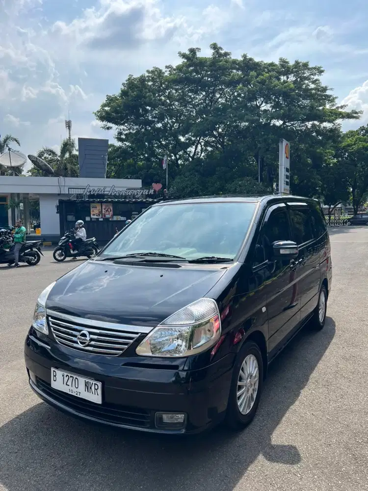 Nissan Serena 2012 Bensin