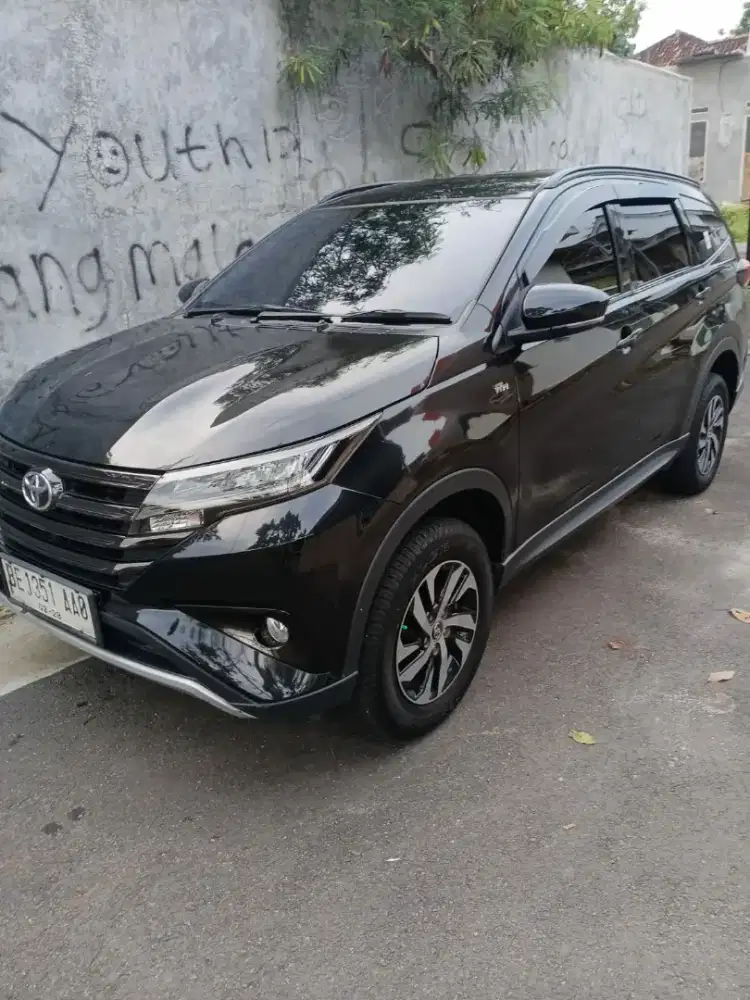 Dijual Toyota New Rush 1.5 G MT Bensin, tahun 2023, Hitam