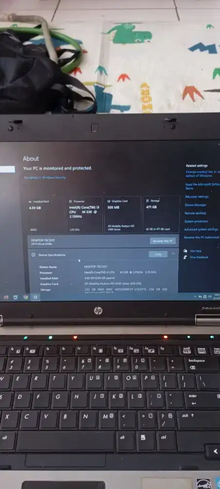 Hp probook core i3 ram 4gb ssd 256gb hdd 256gb MiNus