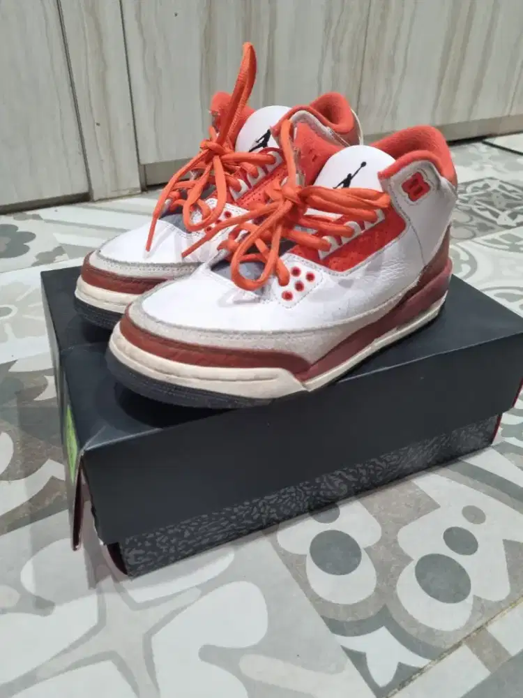 Sepatu Air Jordan 3 RETRO SE Marstone (ukuran anak-anak)