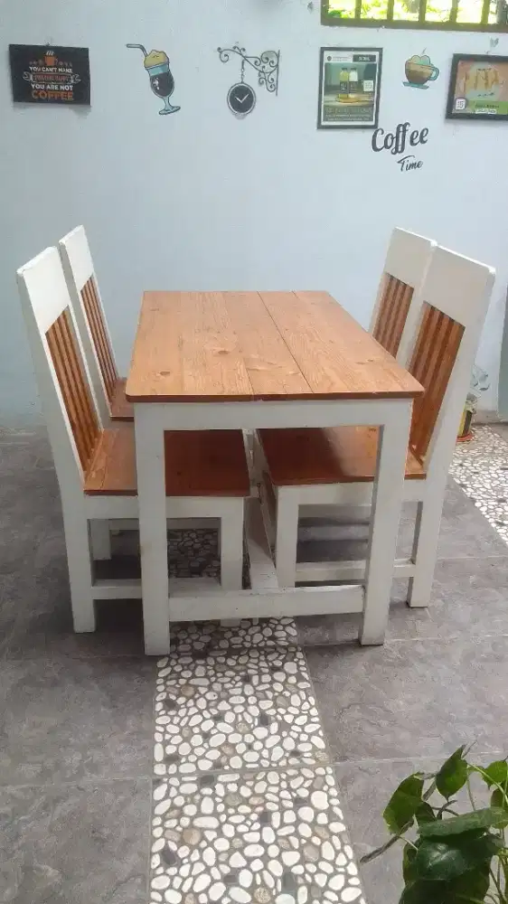 Jual 1 set meja makan+ kursi, jati belanda, Nego