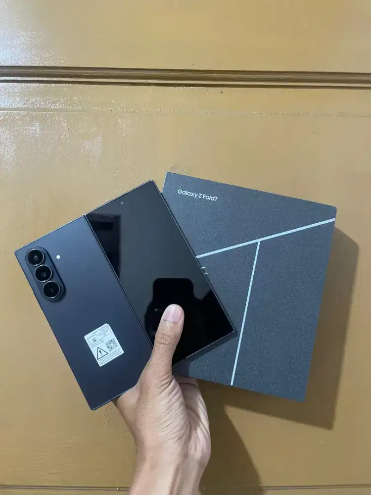 Samsung Z Fold 7 12/512 Resmi Sein Like New