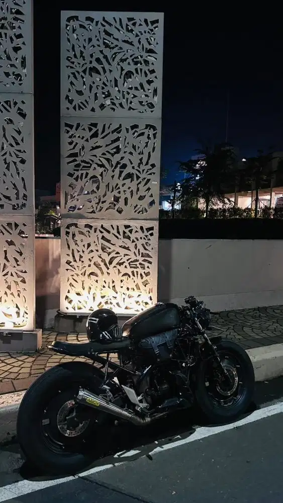 Custom Honda CBR 150 R