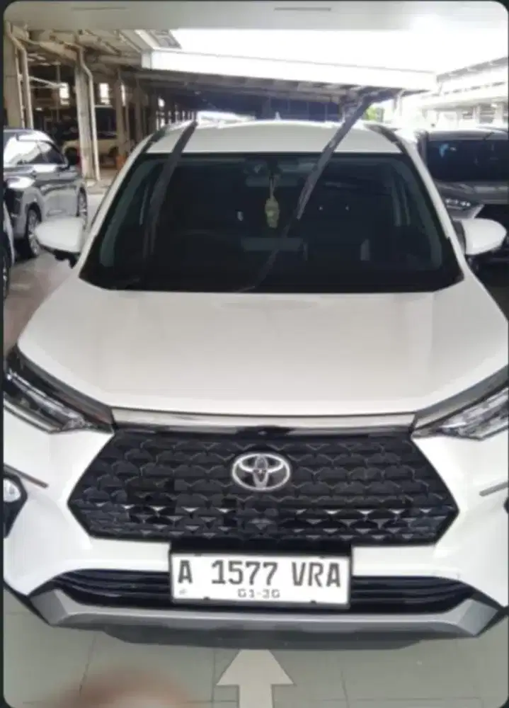 Di Jual Mobil Toyotal Veloz Warna Platinum White