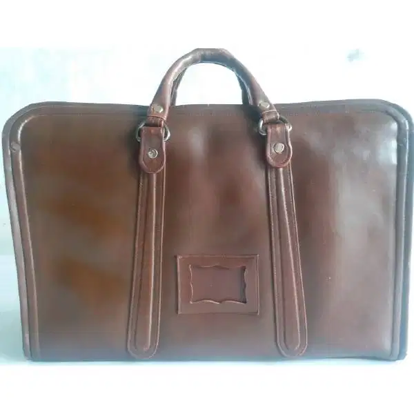 Tas kulit antik untuk di pakai ke kantor di zaman Belanda