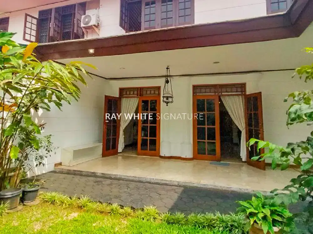 Rumah Layak Huni di Komplek Deplu 1