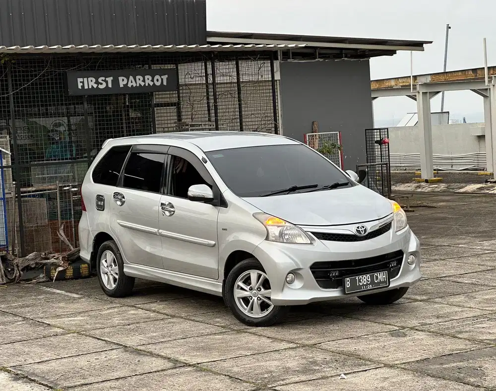 PALING MURAH !! Dp10jt AVANZA VELOZ AT MATIC 2012 SIAPA CEPAT !!