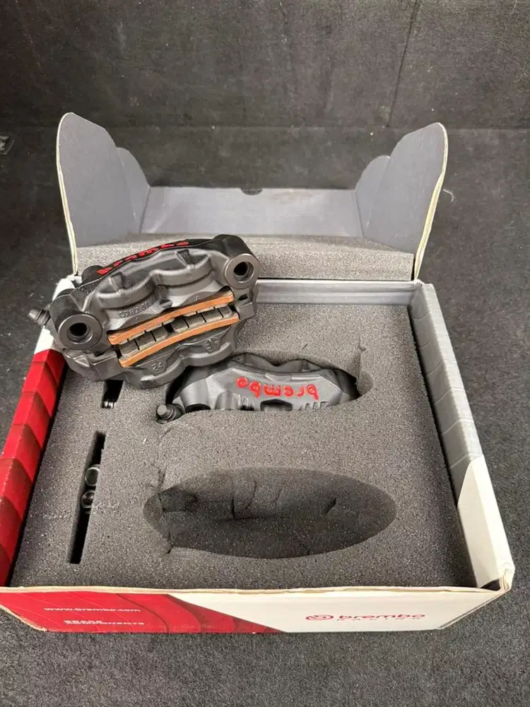 Forsale Brembo GP4RS like new