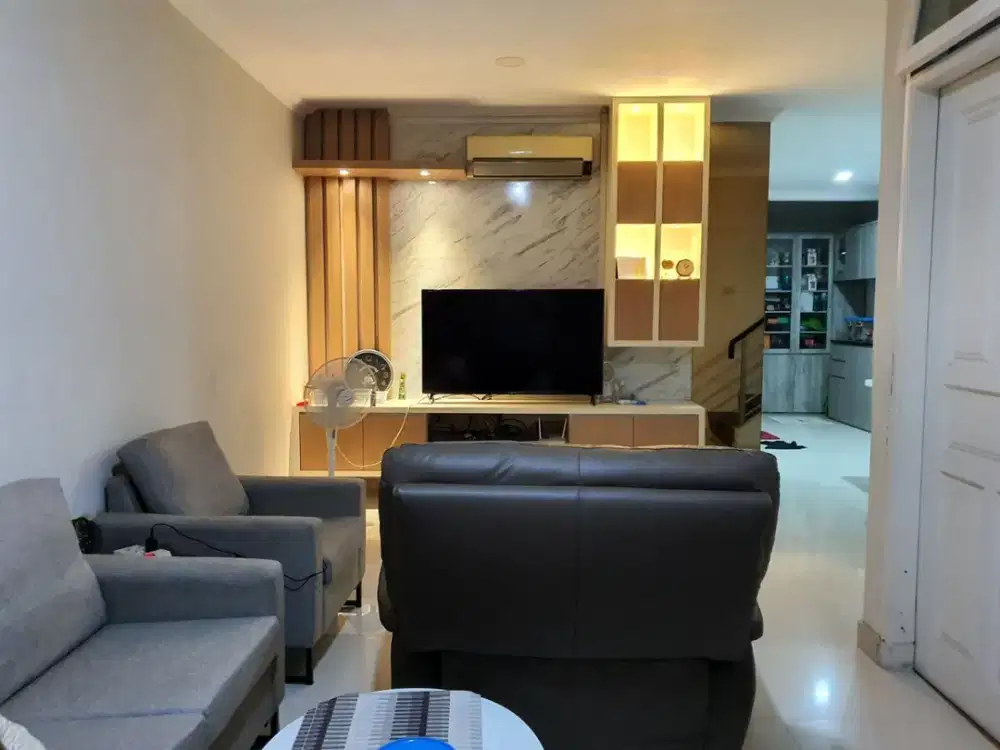 Dijual Rumah Siap Huni Di Pelepah Kelapa Gading