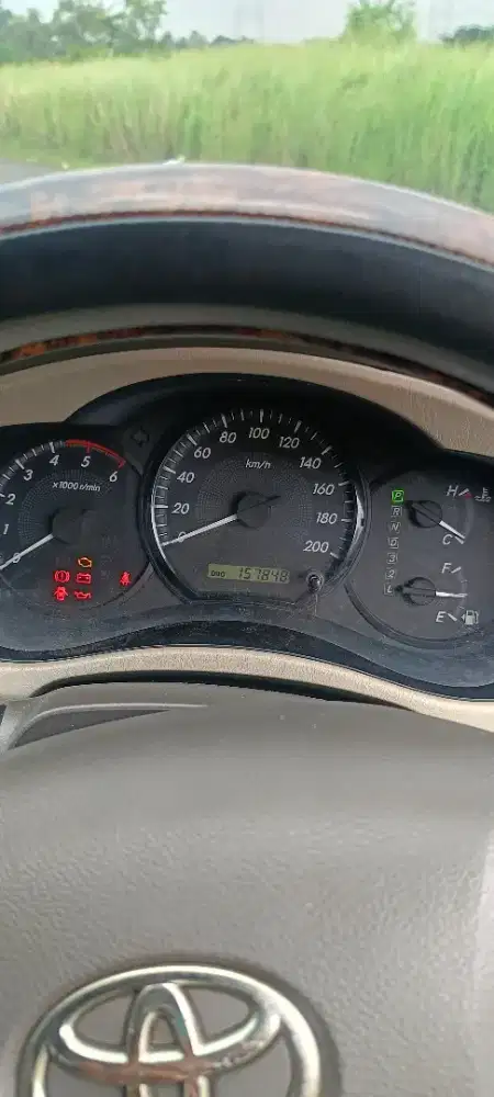 Di jual innova diesel at 2kd