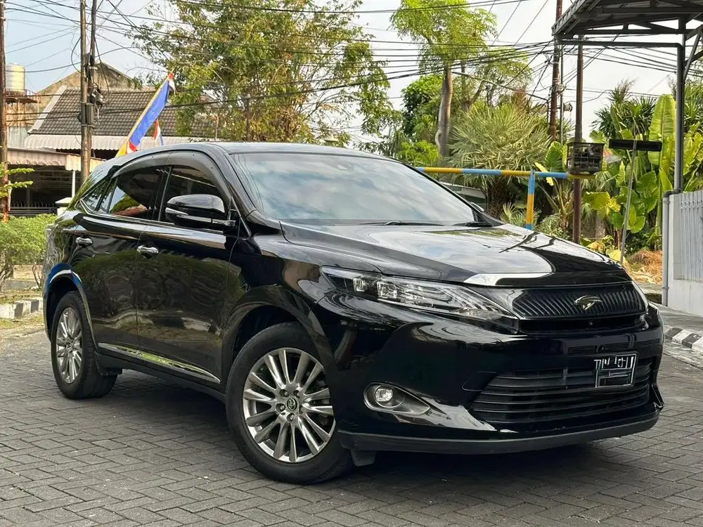 TOYOTA HARRIER 2.0 MATIC 2015 ISTIMEWA