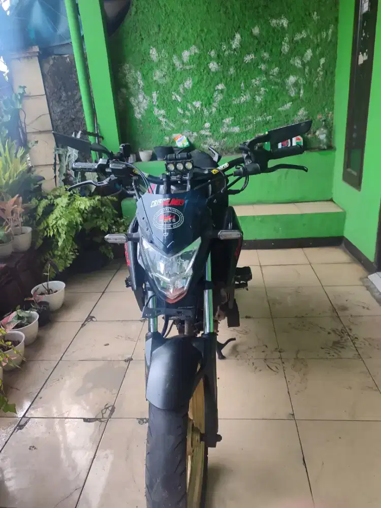 Motor Honda CB150R tahun 2018 mesin k56