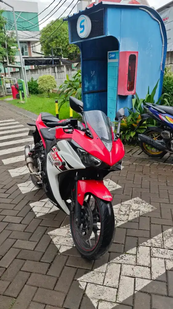 Yamaha R25 2014