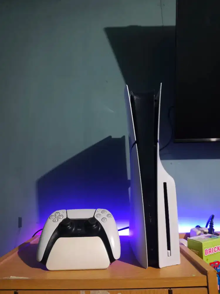 PS 5 Slim Disk Resmi Indo