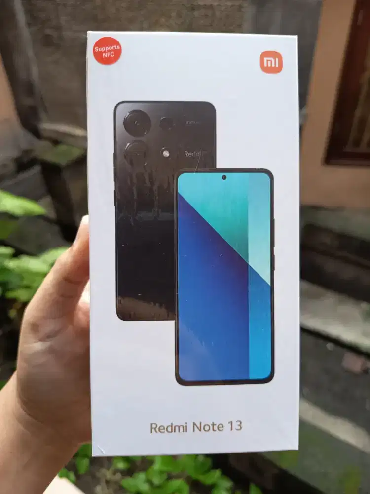 Xiaomi Redmi Note 13 4G 8/128 warna hitam FULLSET mulus seperti baru