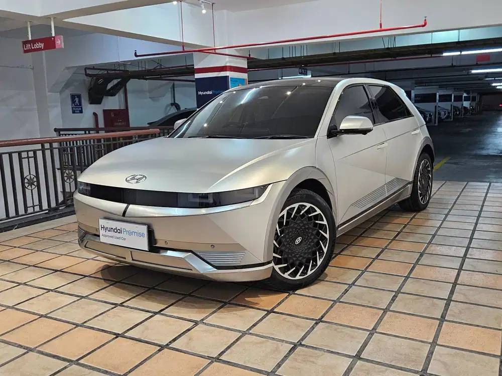 #Hyundai Promise# 2022 Hyundai IONIQ 5 Signature Long Range - KM Low