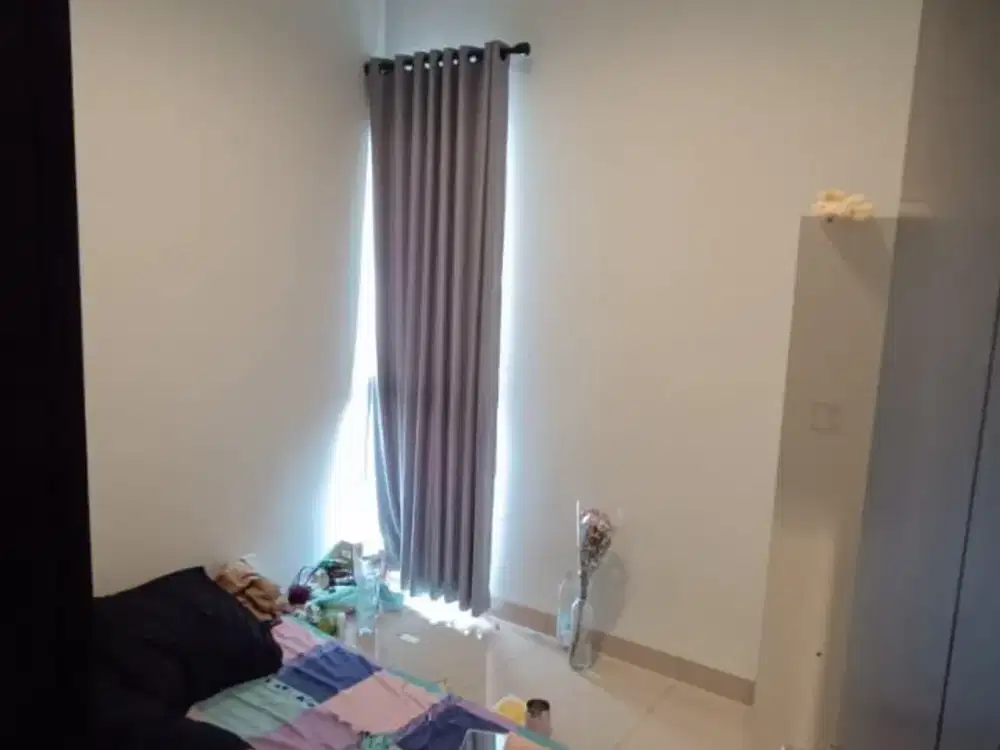 Dijual Ruman Siap Huni di Sumarecon Crown Gading Cluster Regia Bekasi