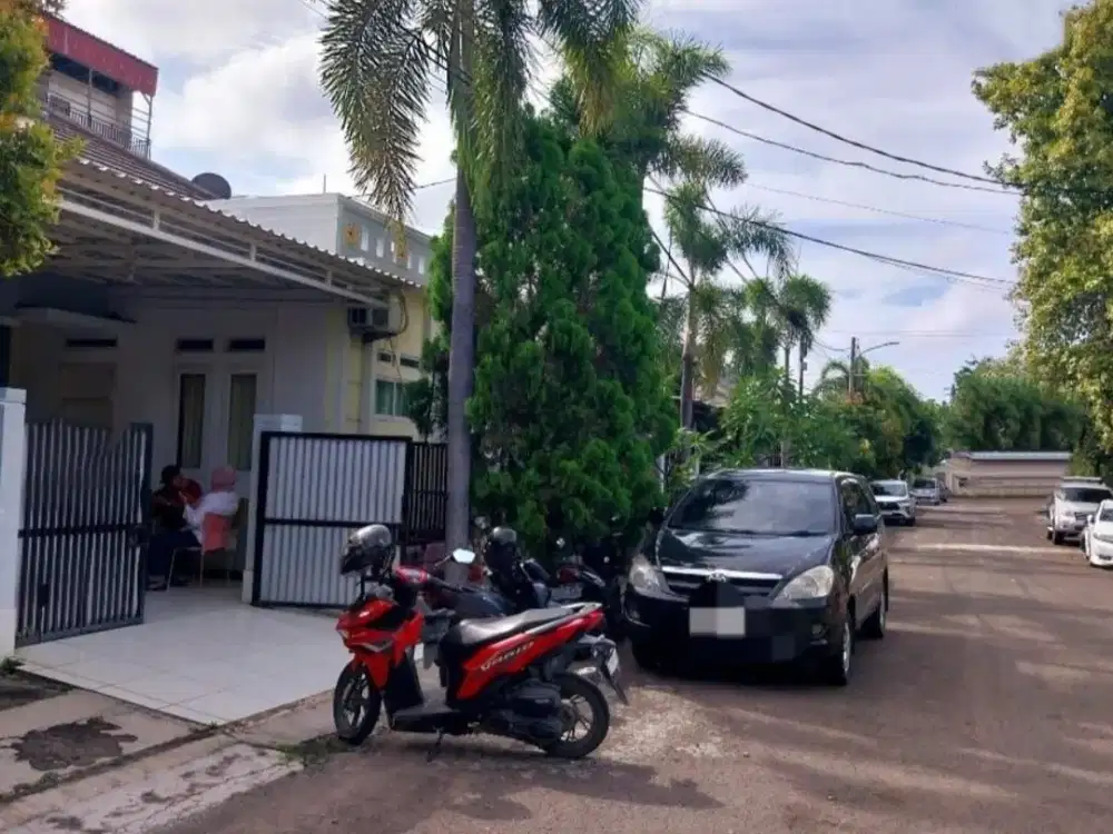 Dijual Rumah Siap Huni di Cluster Aralia Harapan Indah
