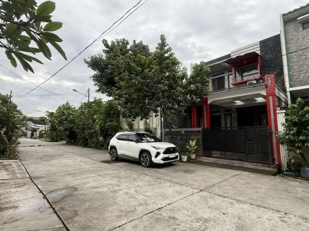 Rumah Luas 117 M² SHM Dalam Komplek Billymoon, Pondok Kelapa.