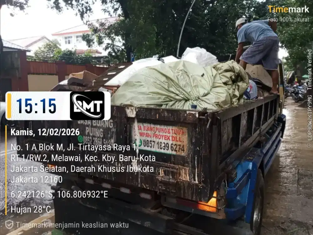 Jasa buang puing dan sampah