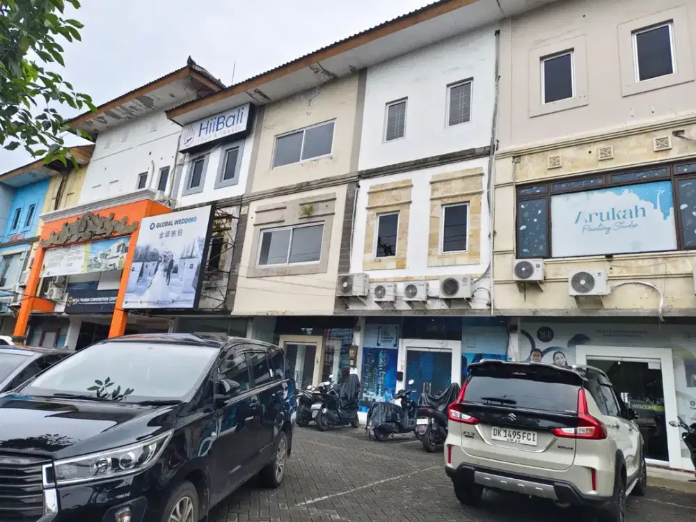 ruko 3 lantai di bypass nusa dua,kawasan strategis,dkt gerbang tol nusa dua