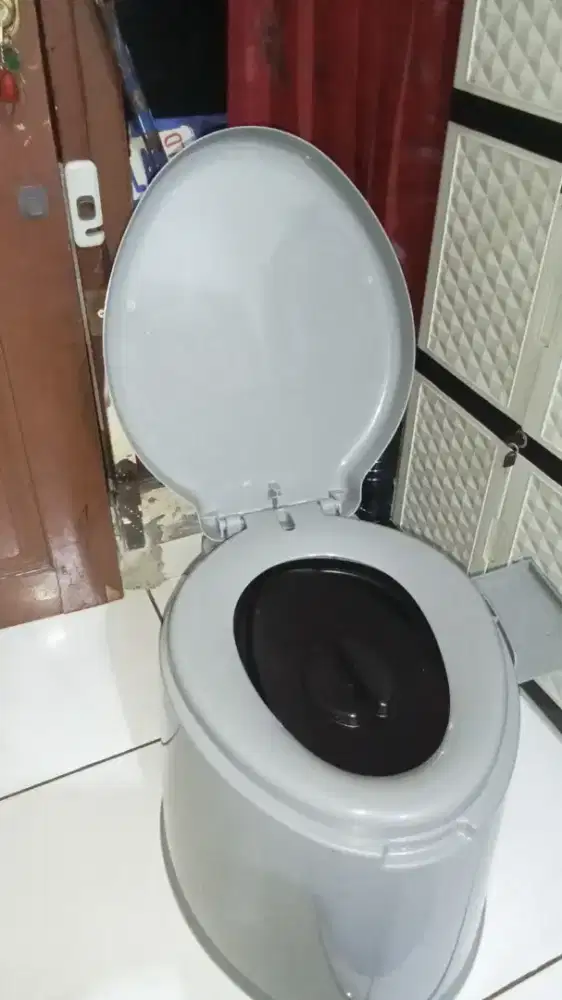 Dijual toelet portable baru