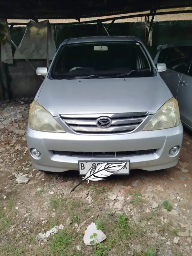 Daihatsu-Xenia-mobil bekas-mobil murah-mobil kualitas bagus.