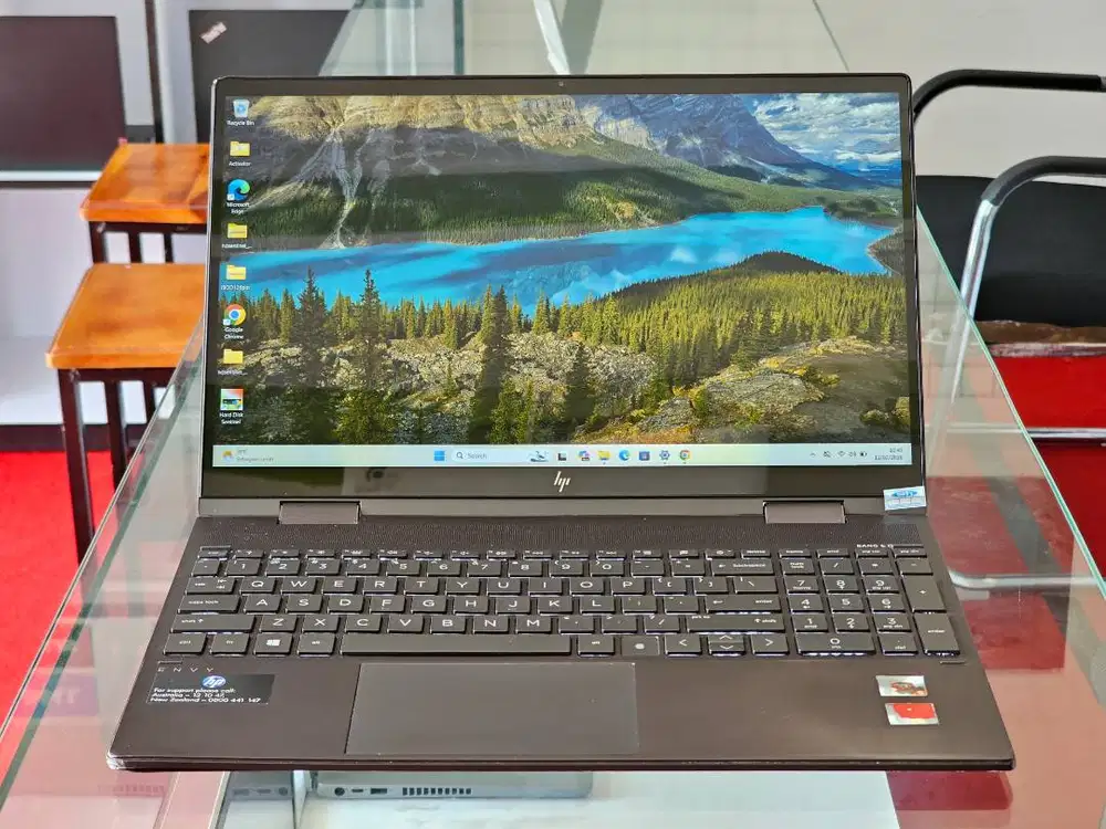 HP ENVY X360 AMD Ryzen 5 5500U Ram 16 GB SSD 256 GB AMD Radeon Graphic