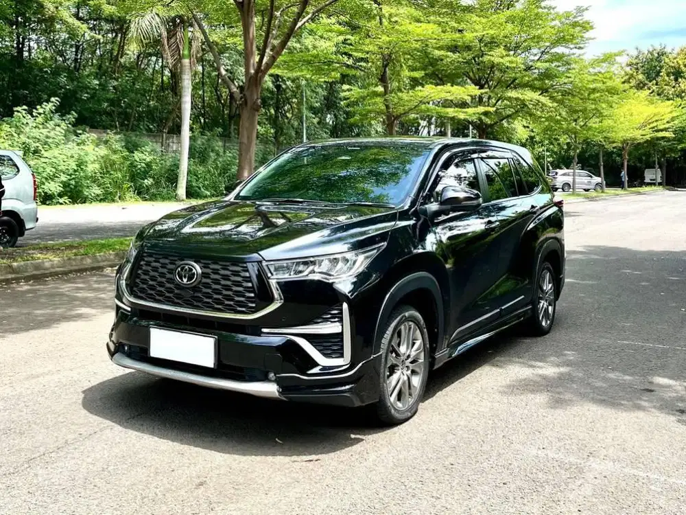 Toyota Innova Zenix Q HB Matic / AT 2023 Modelista