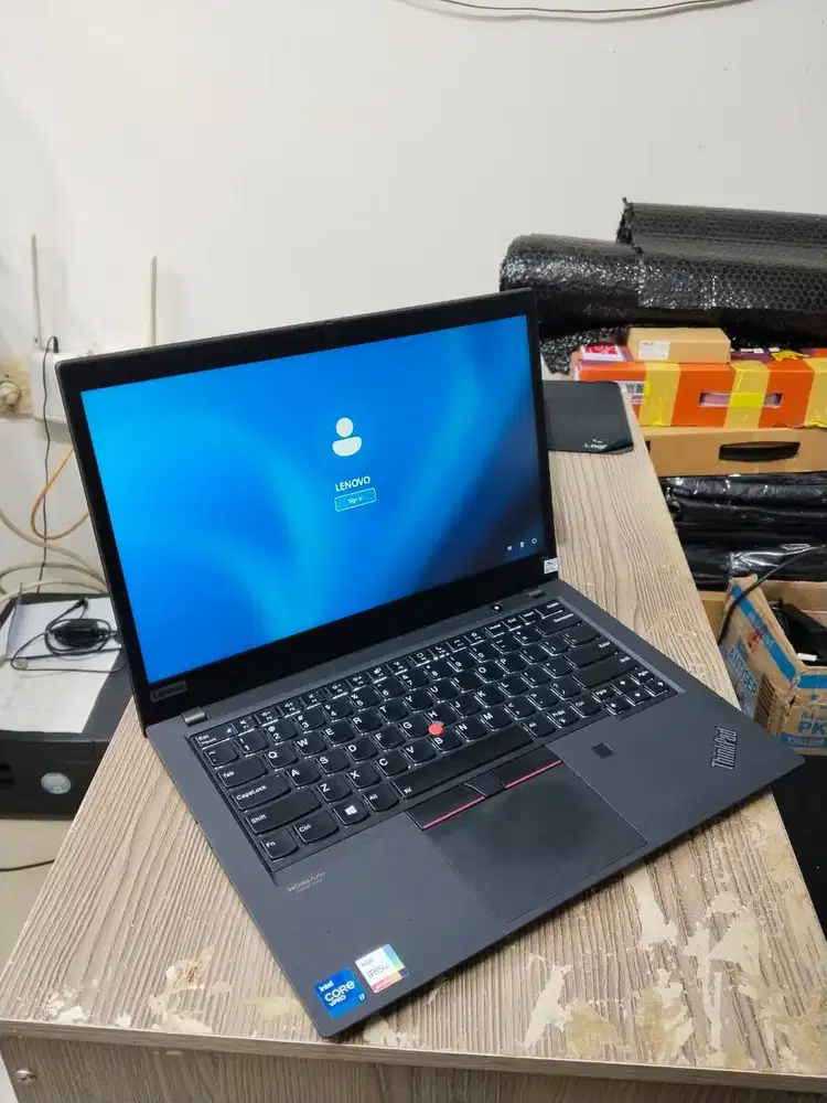 Lenovo ThinkPad T14 Gen 2 i7 vPRO 1185G7 RAM 16GB SSD 512GB NVMe