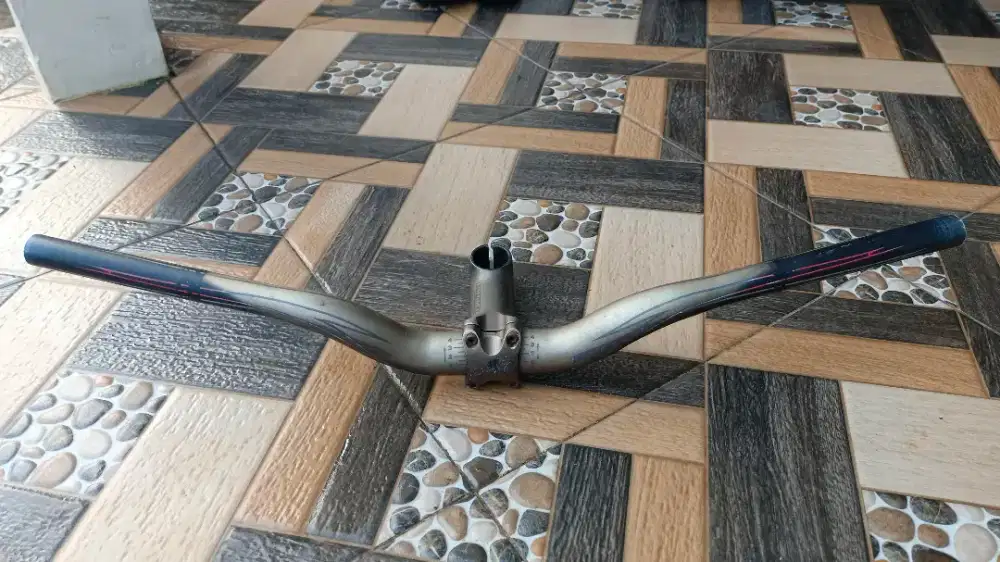 Stang dan stem sepeda gunung united