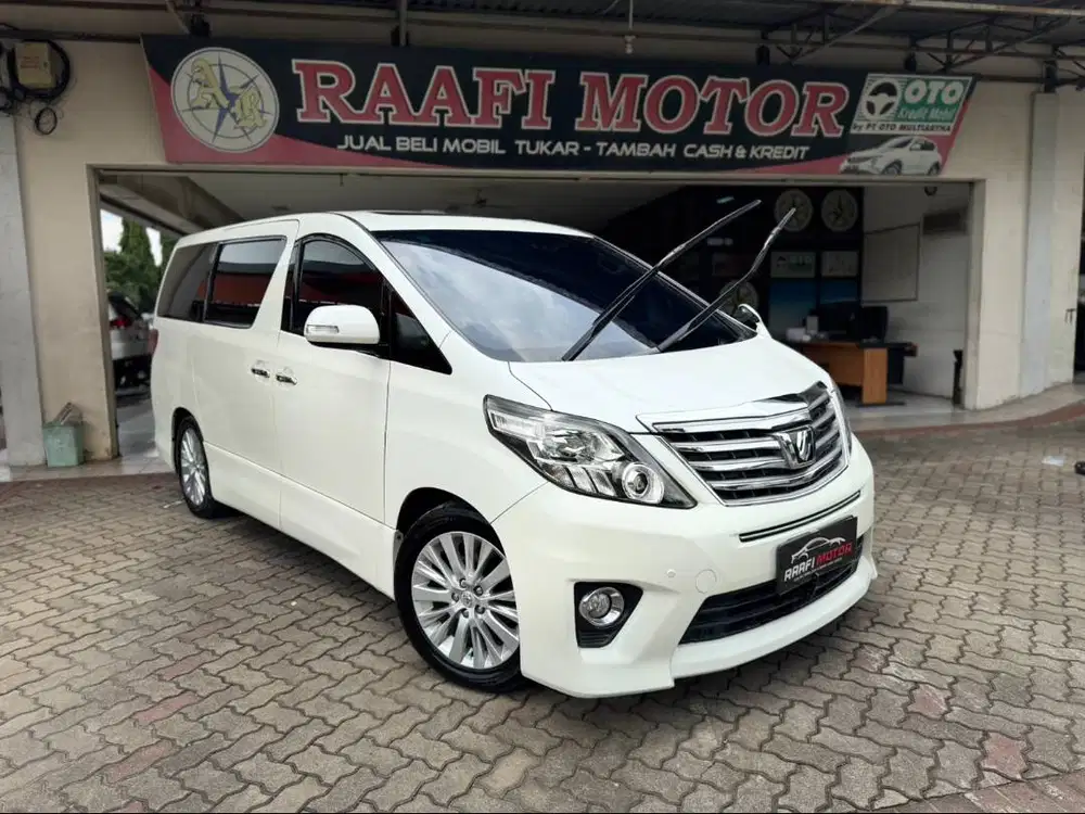 Toyota Alphard Premium Sound AT 2012 Matic Putih