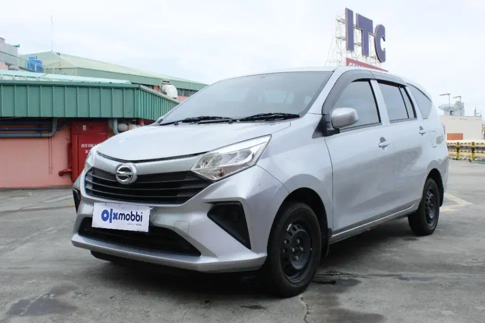 Garansi Mesin 1th Daihatsu Sigra 1.2 X Bensin-AT Silver 2020