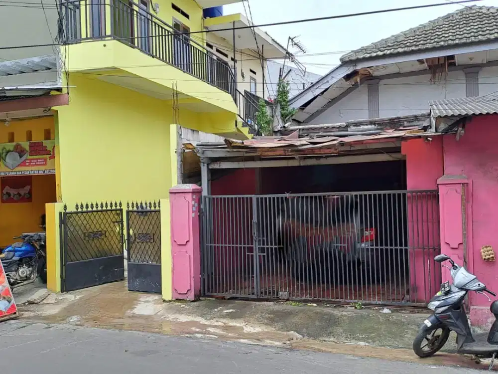 Dijual Rumah Lokasi Pinggir Jalan Raya di Kebon Jeruk Jakarta Barat
