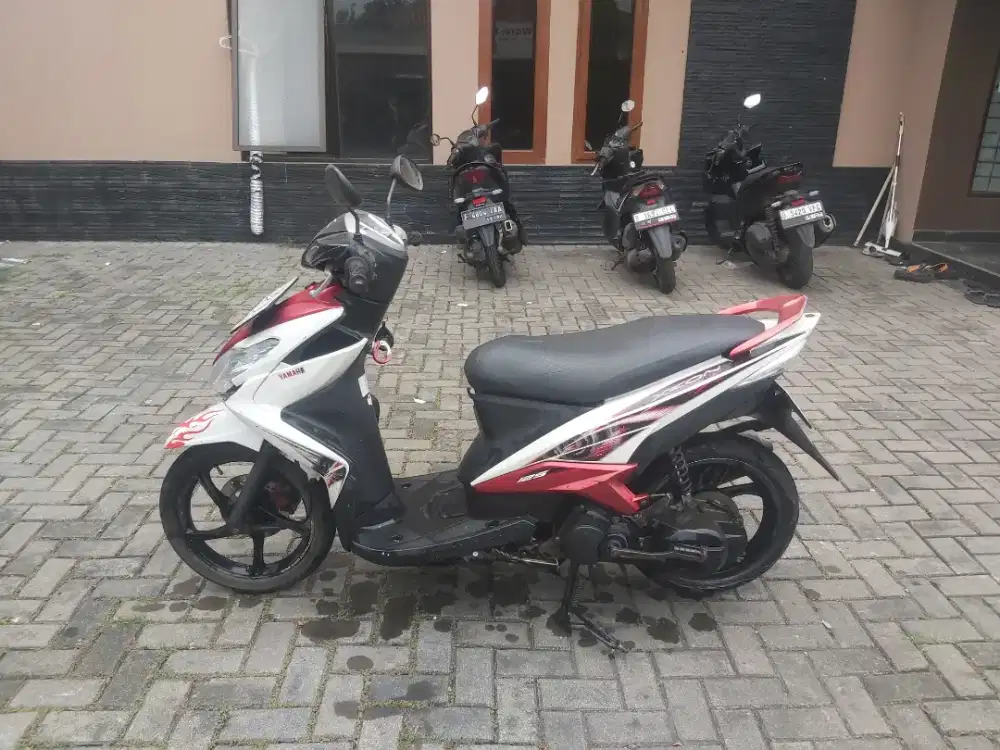 Yamaha Xeon 2011 siap pakai pajak desember