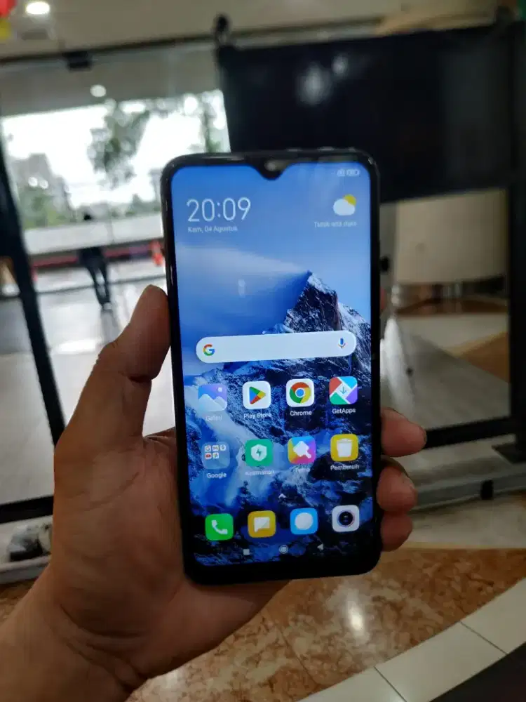 xiaomi redmi 8 ram 4/64 nominus hp only. 550 net