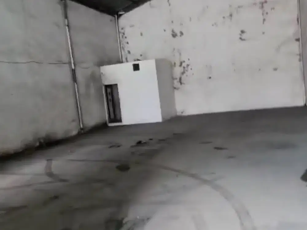 Dijual Gudang Lokasi Strategis Selangkah Ke Tol Dupak