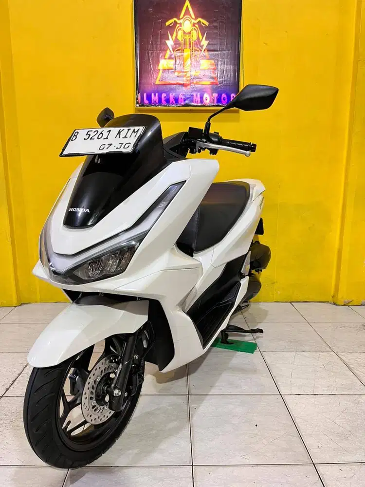 HONDA NEW PCX 160 CBS TAHUN 2025 CASH & CREDIT