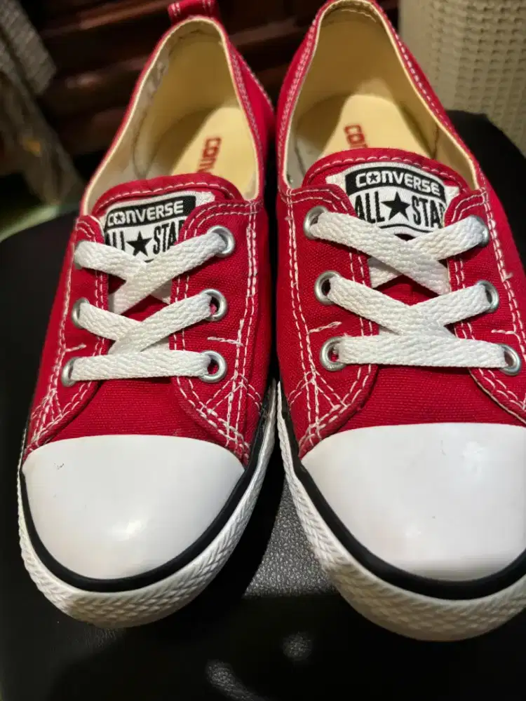 Sepatu Converse chuck taylor all star low top red