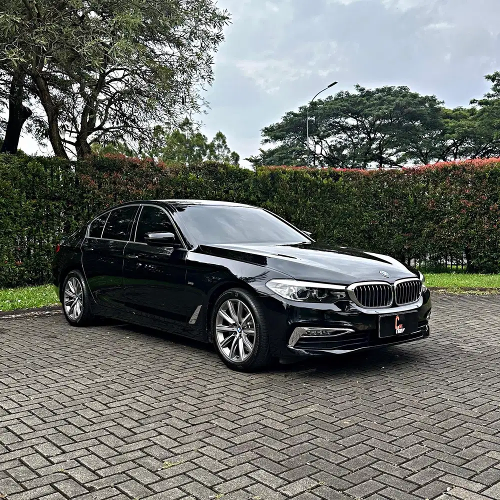 GOOD DEAL!MOBIL ENAK! BMW 530i 2019 Luxury 2018 g30 320i e250