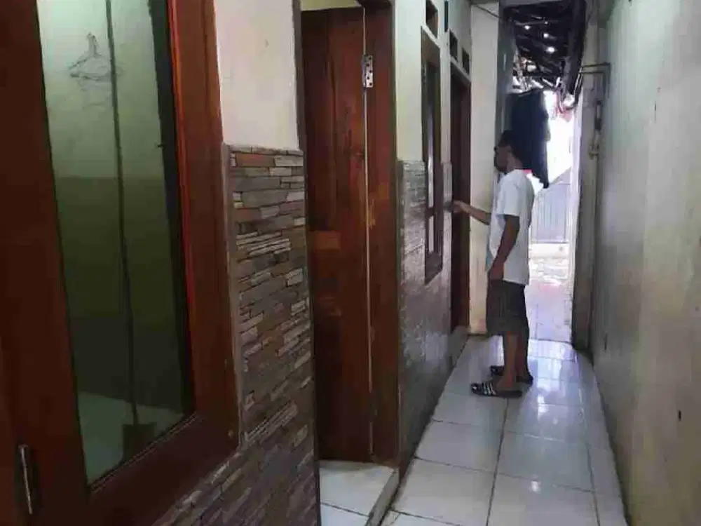 kost/kontrakan 2 pintu di Warung Buncit Mampang Jaksel hnya 165jt Net