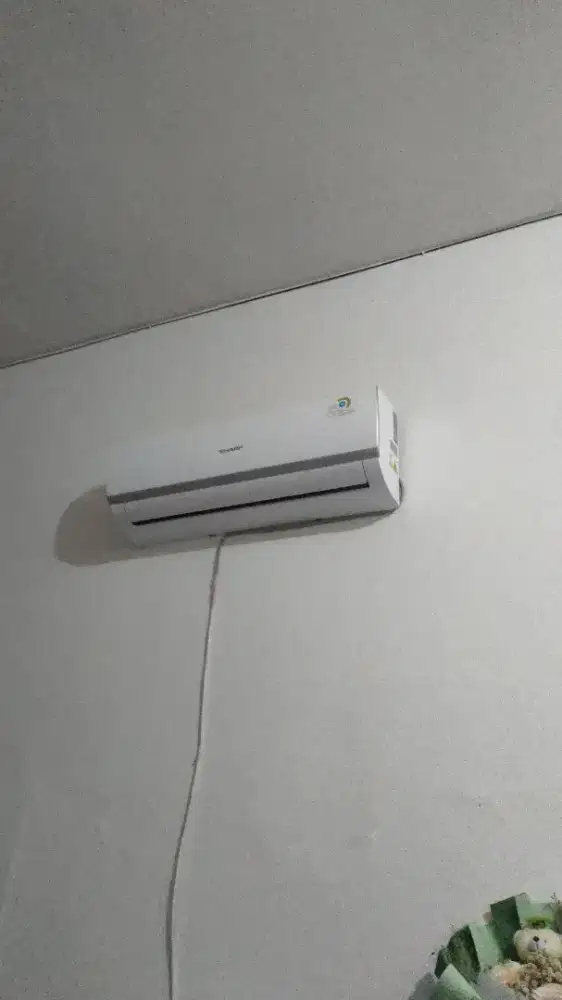 Ac pemakaian 2 bulan, jarang pakai
