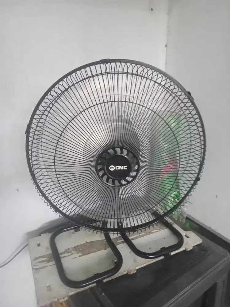 Kipas angin GMC baling besi 14 inch normal kenceng mulus