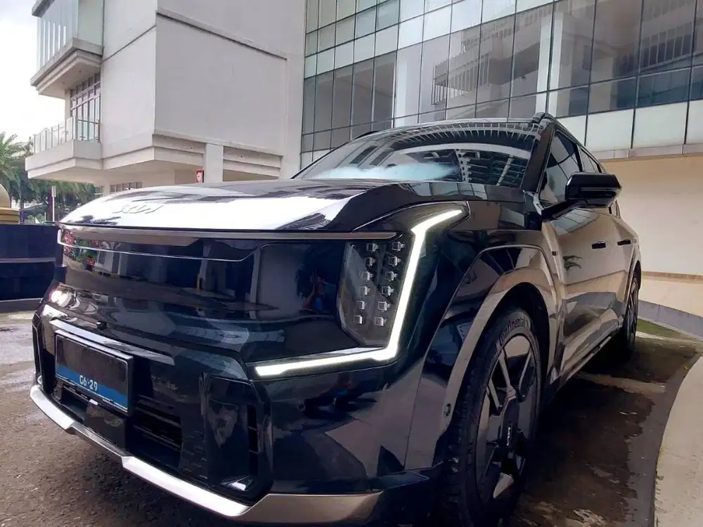 KIA EV9 AT Tahun 2024 Istimewa dan siap pakai