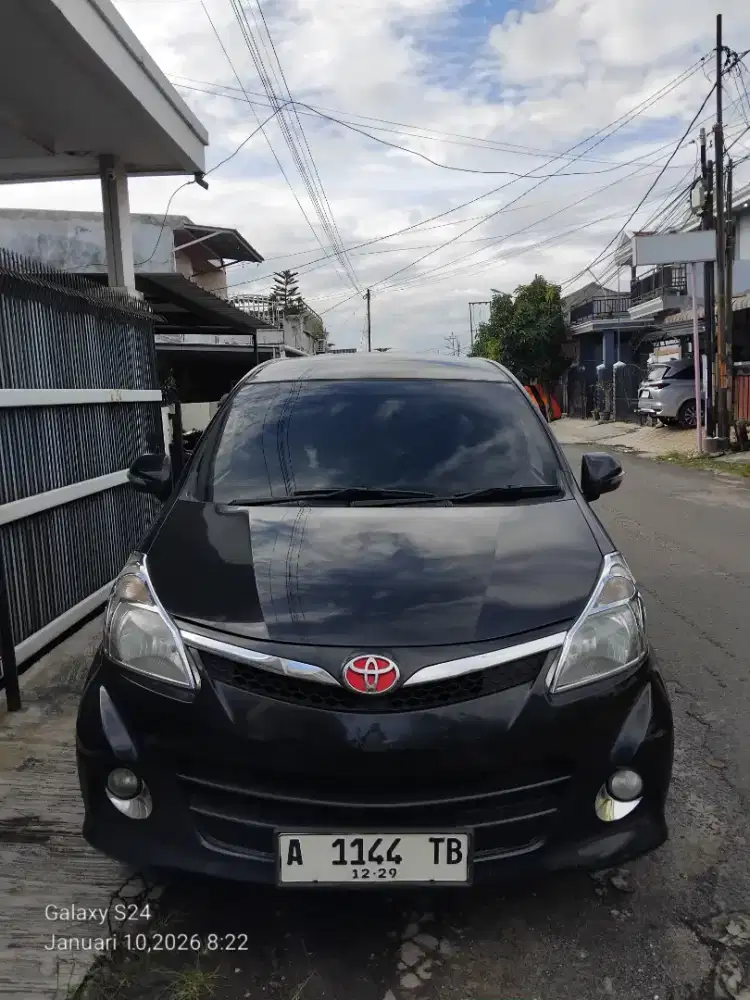 Bu. Veloz matic 2014.