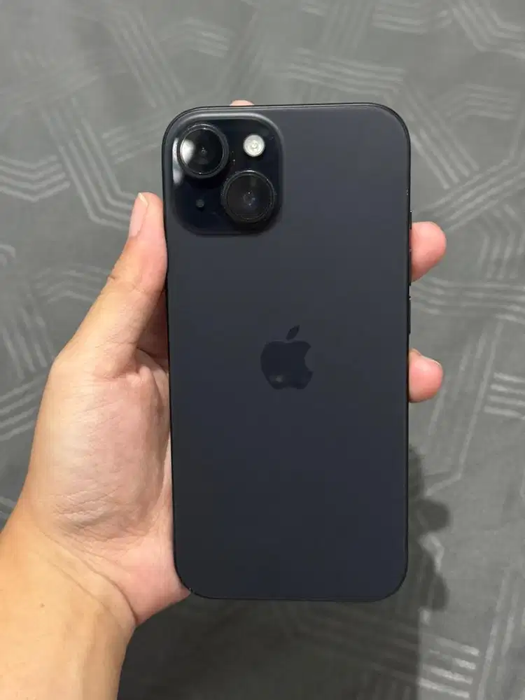 IPHONE 15 HITAM IBOX