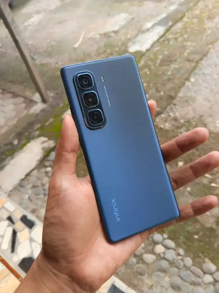 Infinix hot 50 pro plus 8/256