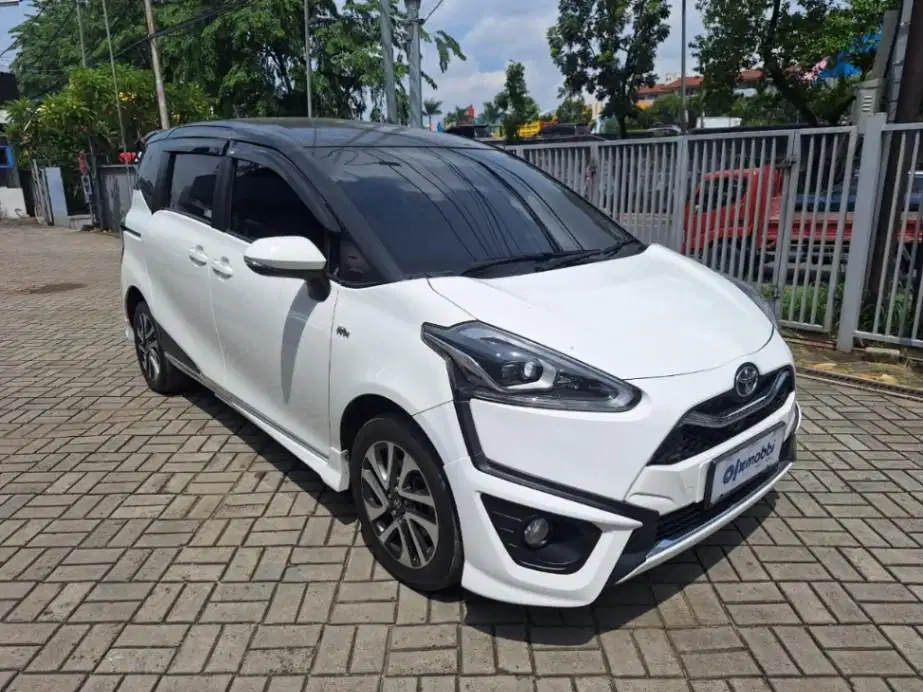 DP MURAH Toyota Sienta 1.5 Q Bensin-AT 2021  CTAZB