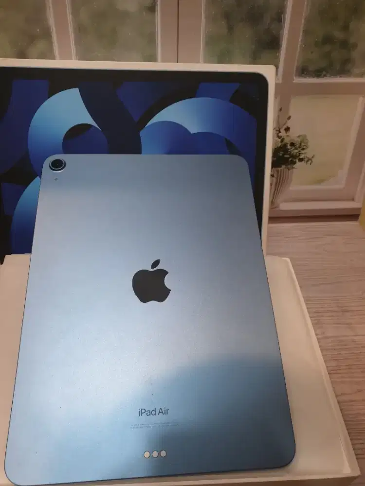 Ipad air (generasi ke 5 )